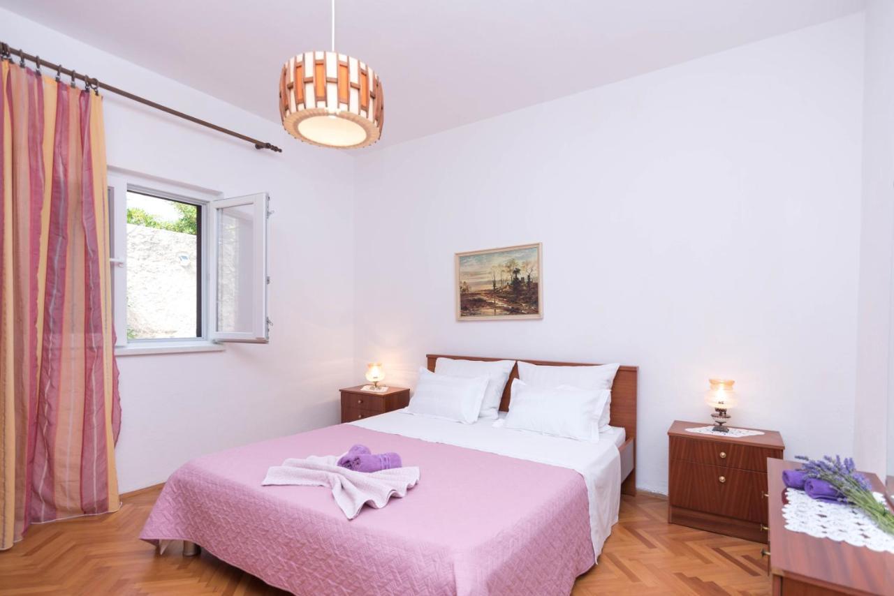 פג Apartments Salis מראה חיצוני תמונה