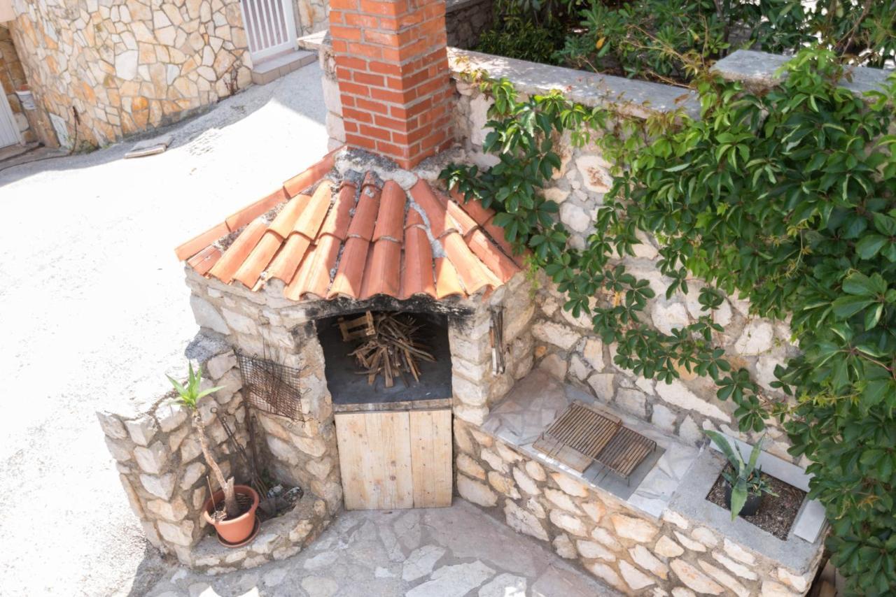פג Apartments Salis מראה חיצוני תמונה