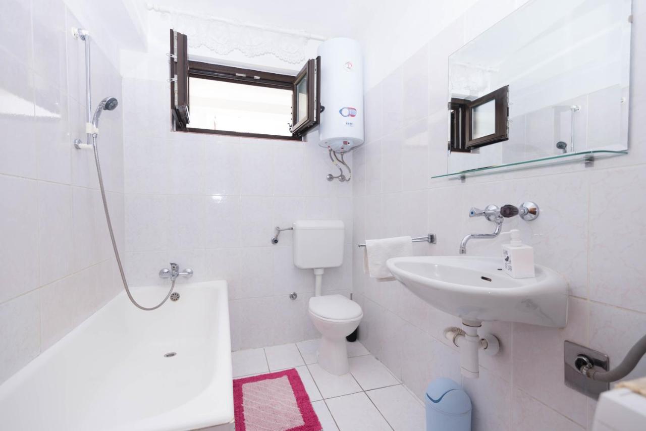 פג Apartments Salis מראה חיצוני תמונה