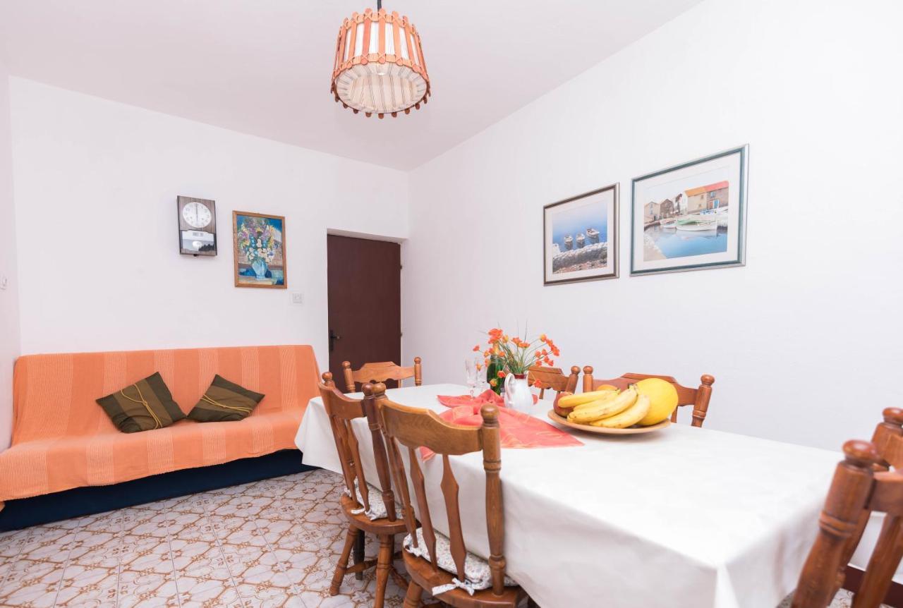 פג Apartments Salis מראה חיצוני תמונה